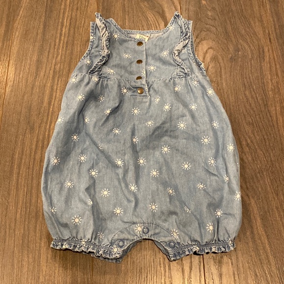 Carter's Other - Carters light denim sunshine shorts romper size 12 months 2:15